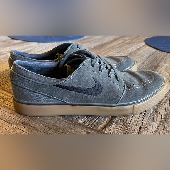 Nike Other - Nike Lunar Stefan Janoski Green Suede